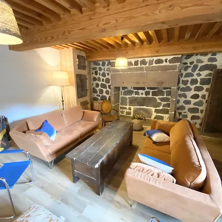 펜션 La Maison Du Goutay Vergezac